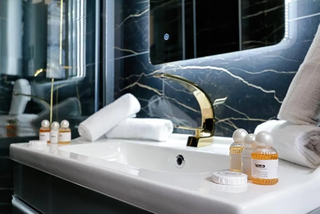 Mykeypers - Stylish & Luxury Duplex 2Br-8P - Le Marais Daire Paris 0*,  Fransa